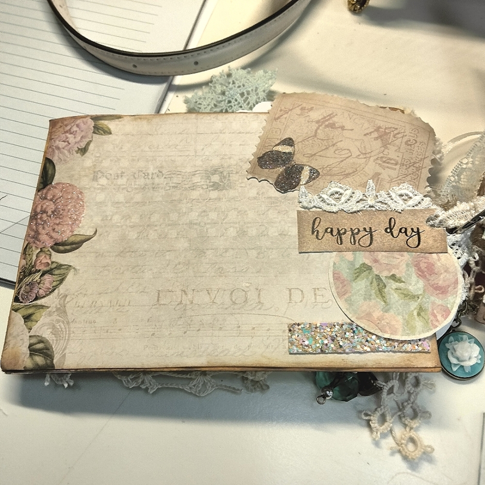 Scrapbook. - Picture 9 of 16
